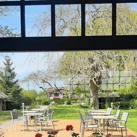 Logis Auberge Des Aulnettes エルヴィル・サン・クレア エクステリア 写真