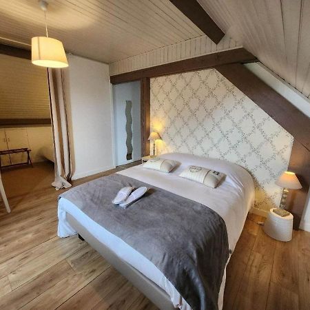 Logis Auberge Des Aulnettes エルヴィル・サン・クレア エクステリア 写真