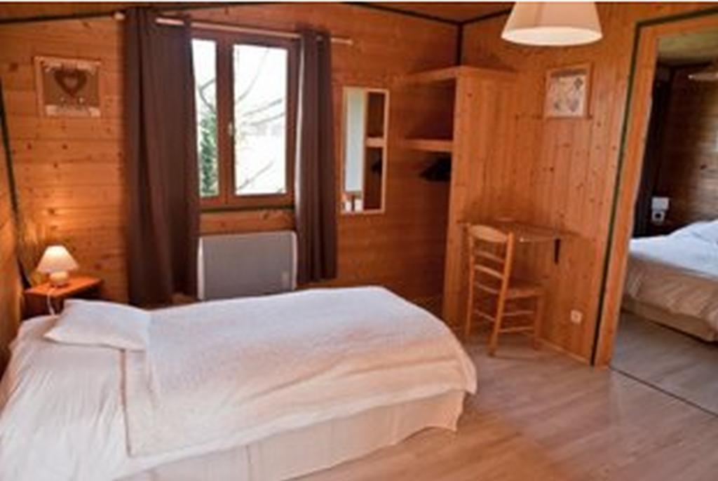 Logis Auberge Des Aulnettes エルヴィル・サン・クレア エクステリア 写真